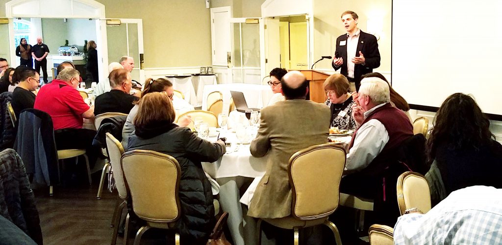 Assemblyman Jay Webber spoke to the members of the Morris County association.