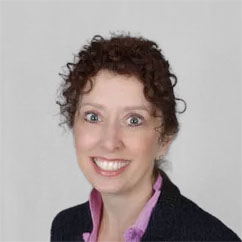 Kelly Mitchell headshot